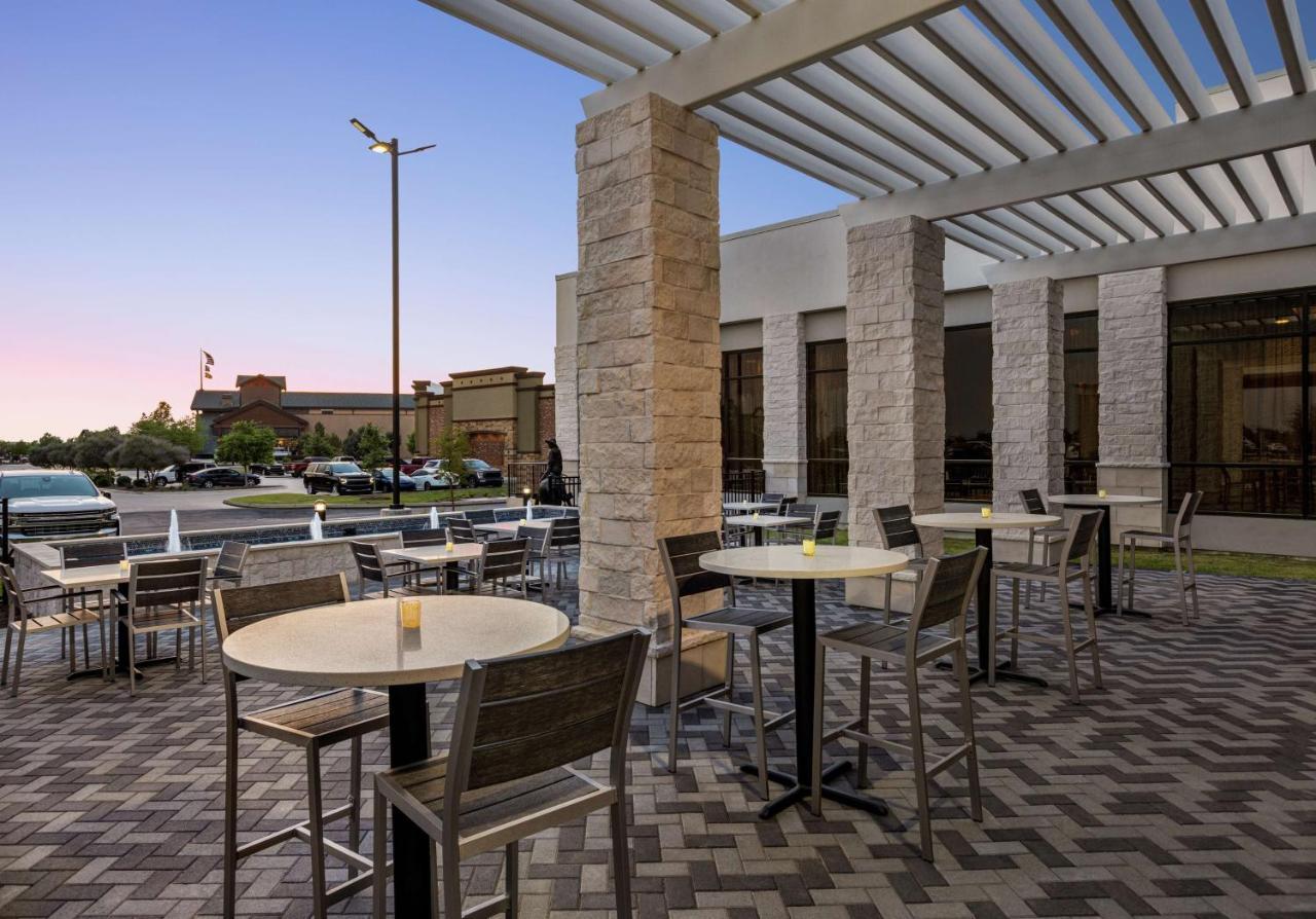 Embassy Suites By Hilton Round Rock Dış mekan fotoğraf