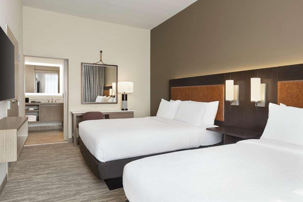 Embassy Suites By Hilton Round Rock Oda fotoğraf